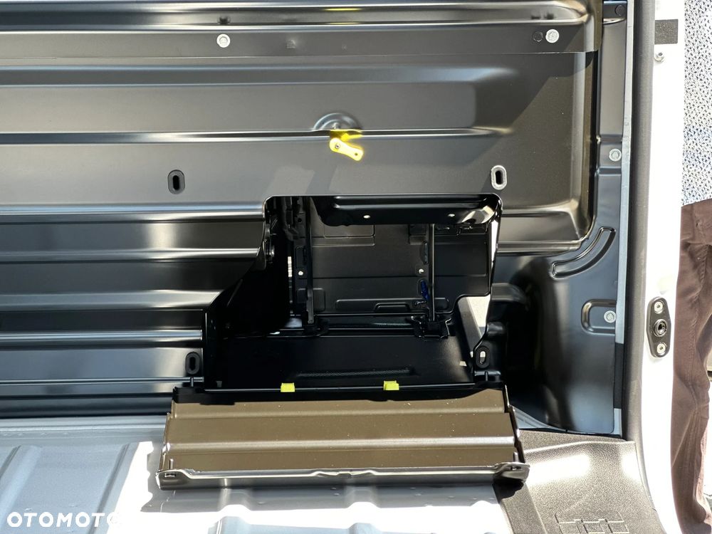 Opel Vivaro M - do 18.07 UBEZPIECZENIE OC/AC za 1zł , DARMOWY pierwszy przegląd - 17