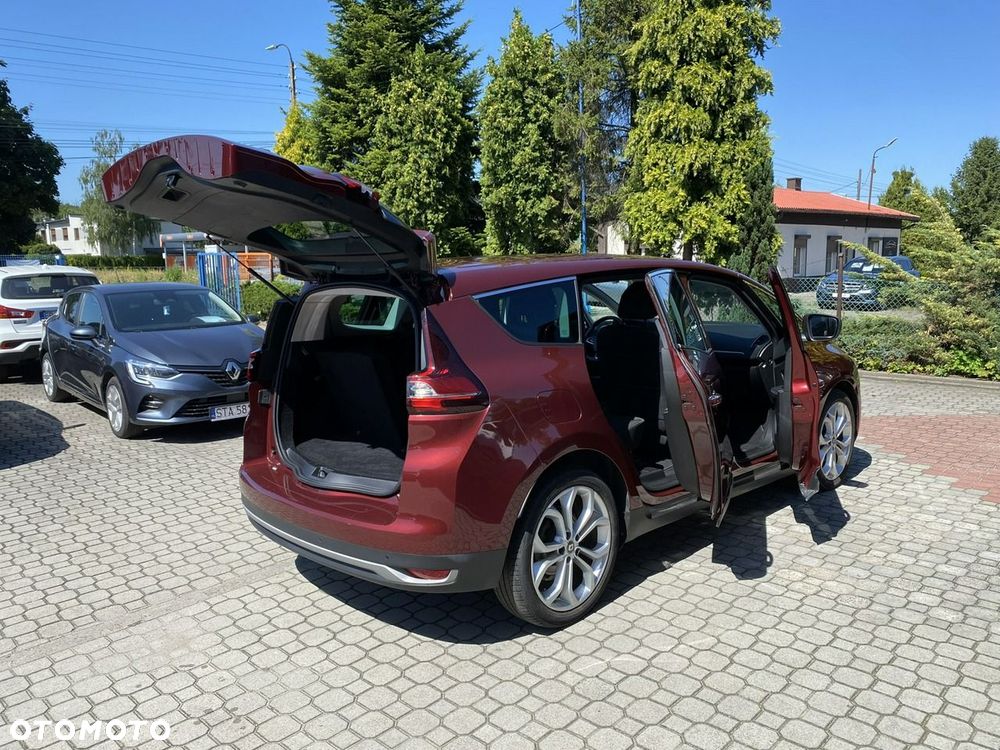 Renault Grand Scenic - 24