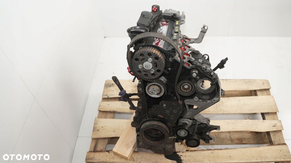 SILNIK VW PASSAT B7 10-14R 2.0 TDI CAG - 8