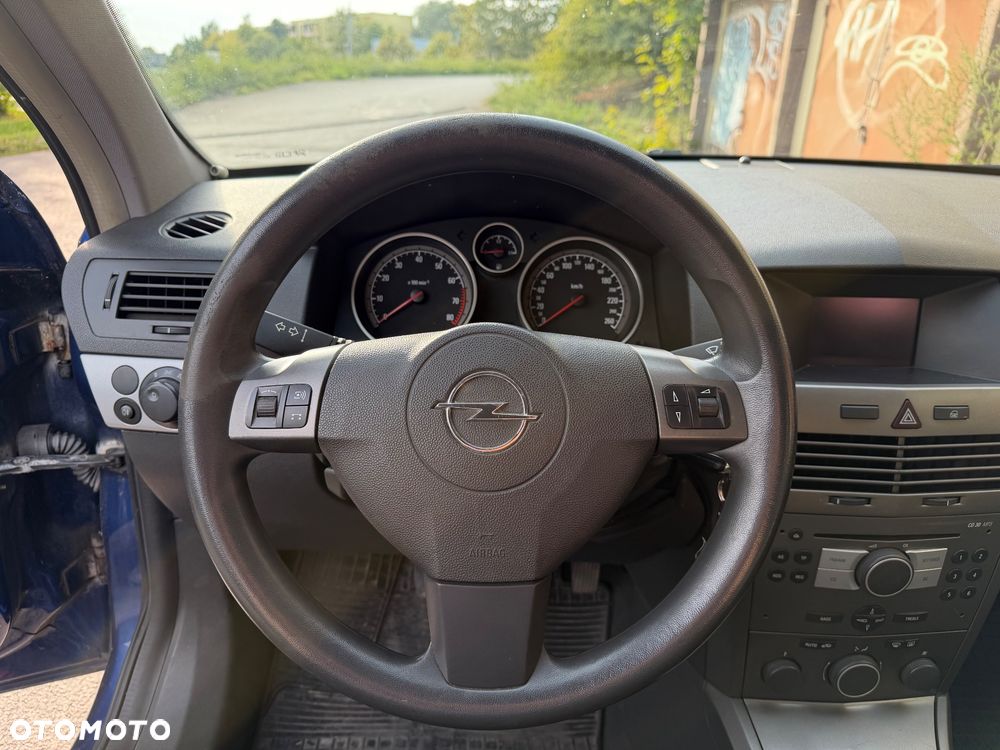 Opel Astra 1.6 Catch me now - 10