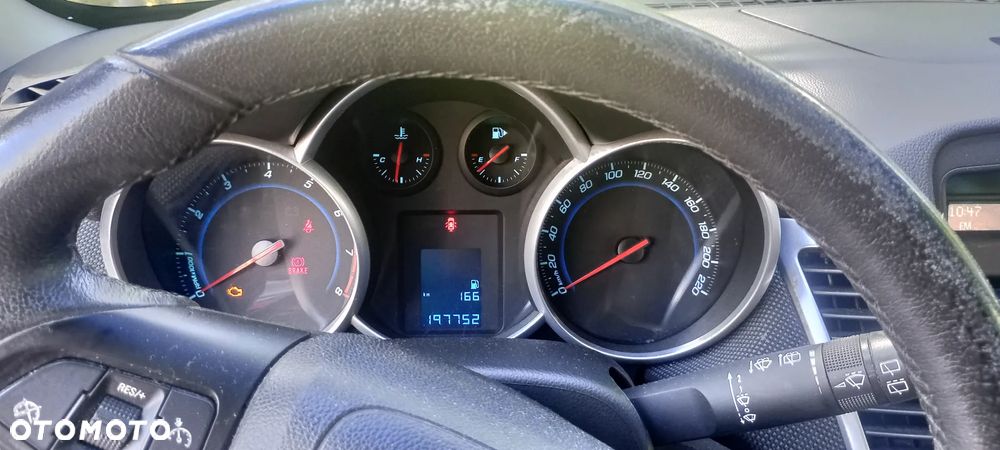 Chevrolet Cruze 1.8 LT - 14