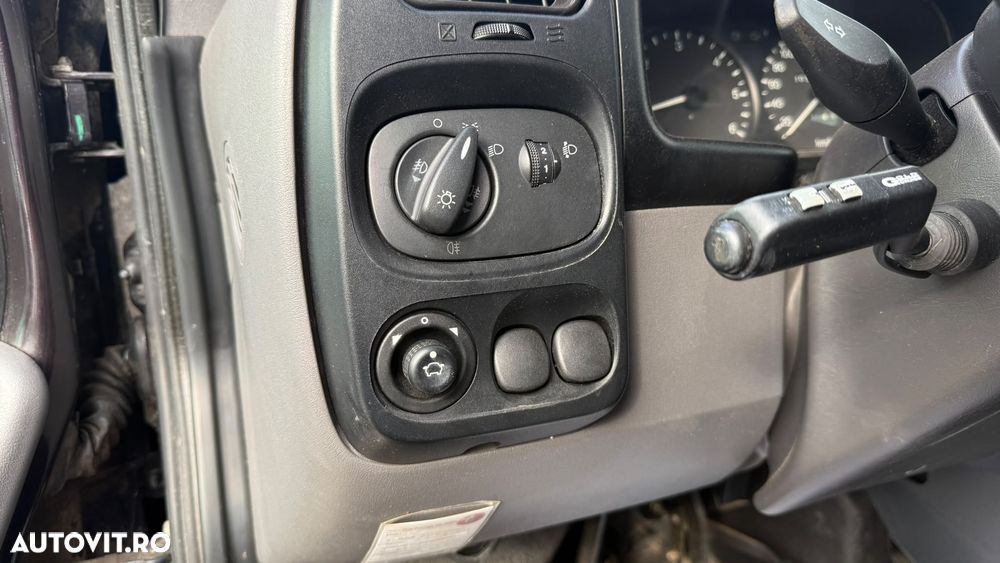 Ford Transit - 18