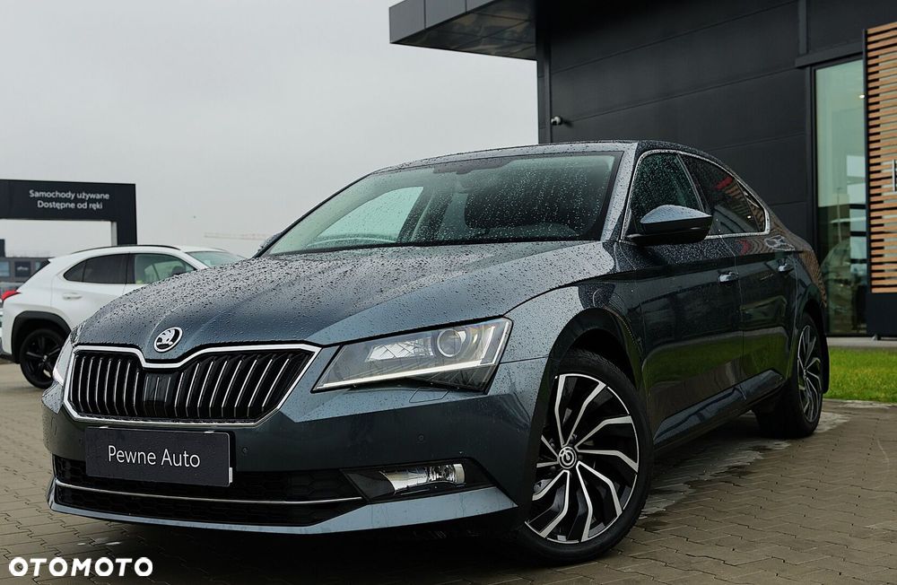 Skoda Superb 2019 photo 3