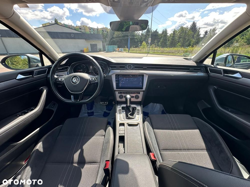 Volkswagen Passat Alltrack 2.0 TDI SCR DSG 4Motion - 20
