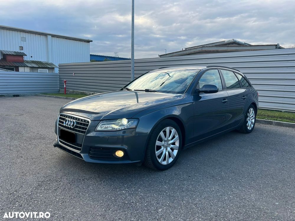 Audi A4 - 1