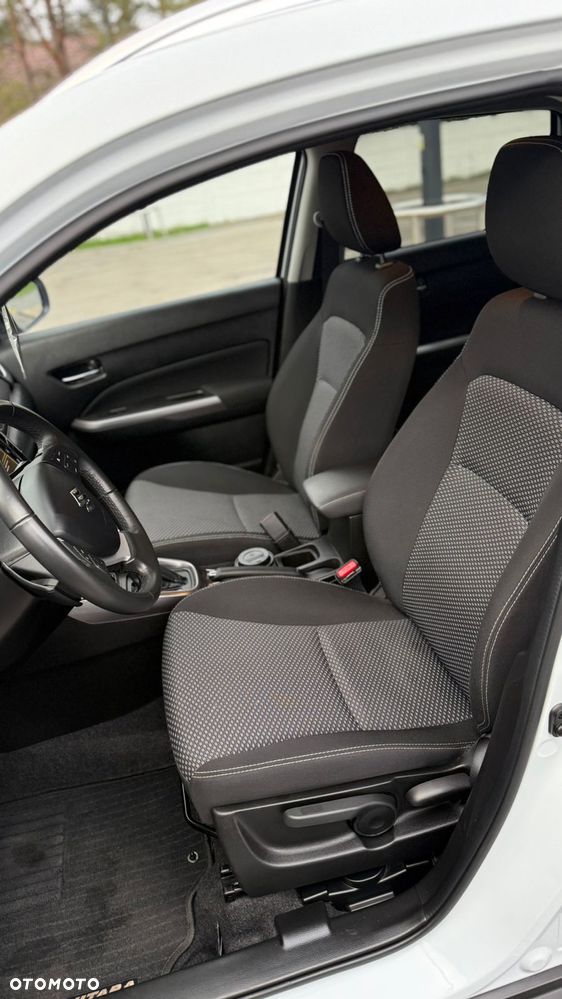 Suzuki Vitara 1.4 Boosterjet SHVS Premium 4WD - 6