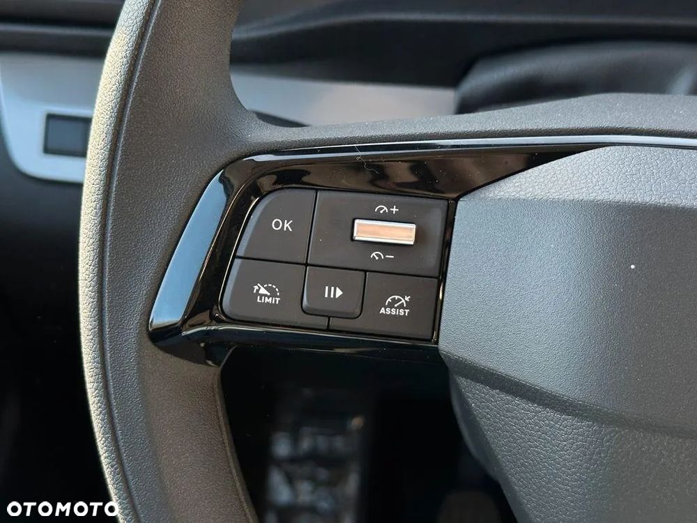 Opel Vivaro Furgon L2 144KM M6 - 13