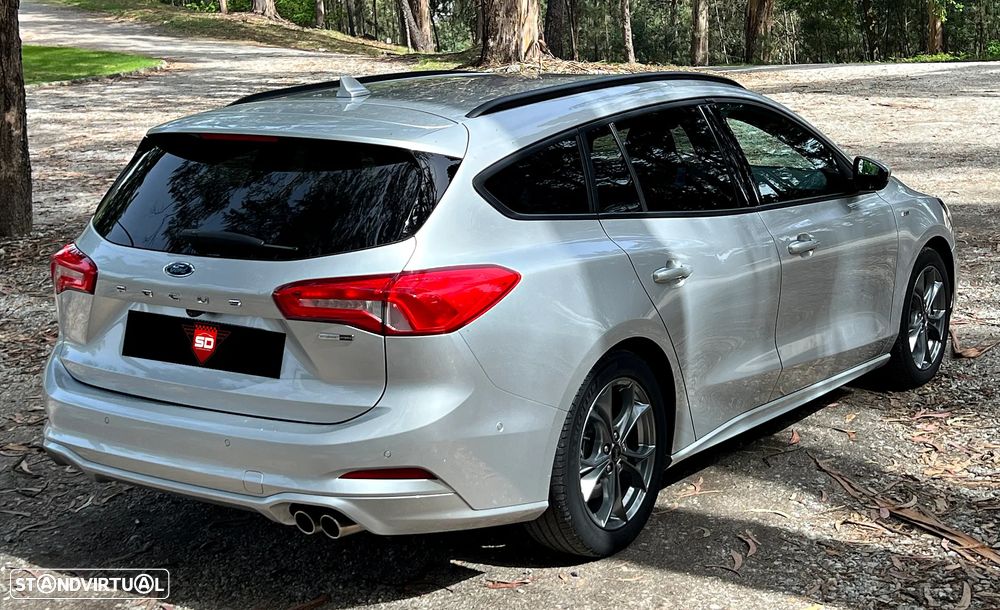 Ford Focus SW 1.0 EcoBoost MHEV ST-Line - 4