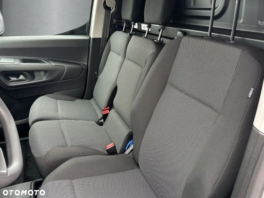 Opel Combo Van XL L2H1 1.5 130KM - 6