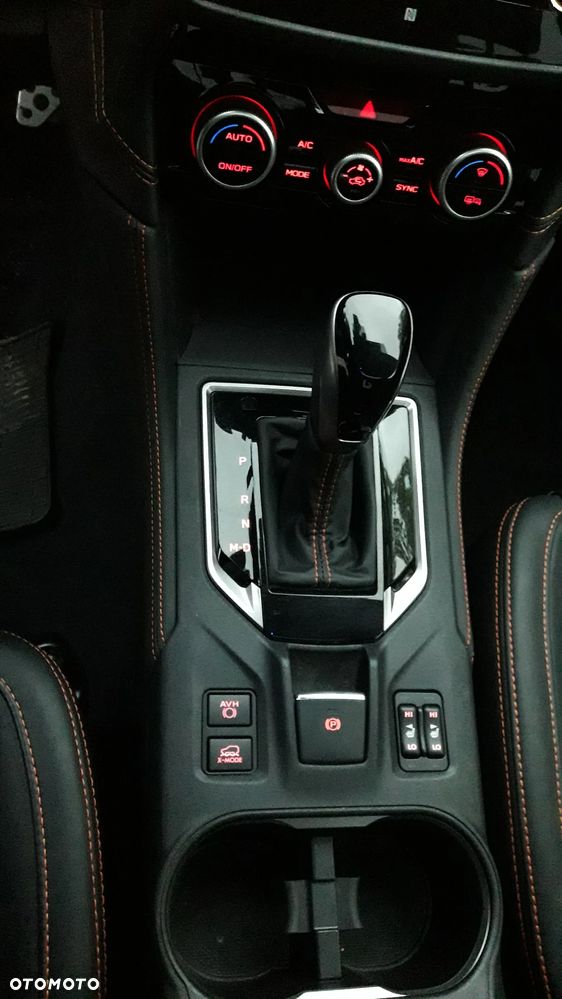 Subaru XV 2.0i-S Platinum (EyeSight) Lineartronic - 16