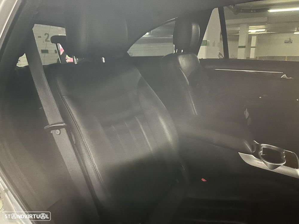 Mercedes-Benz R 320 CDi 4-Matic - 14