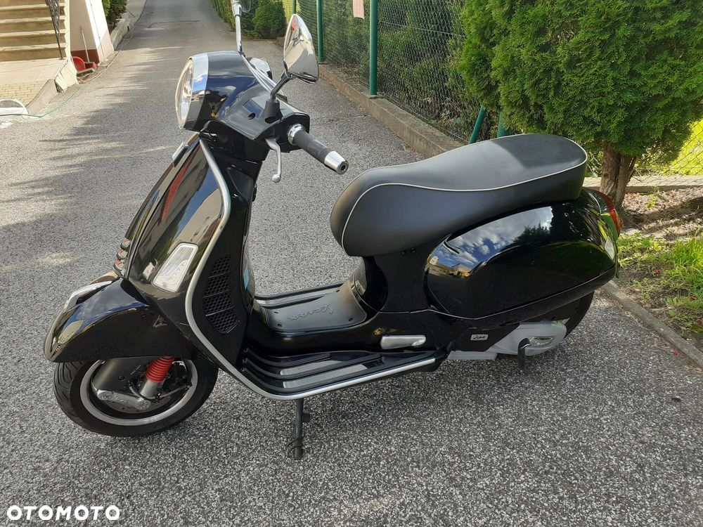 Piaggio Vespa - 7