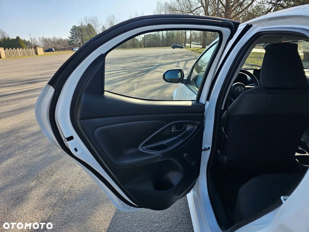 Toyota Yaris 1.0 Comfort - 13