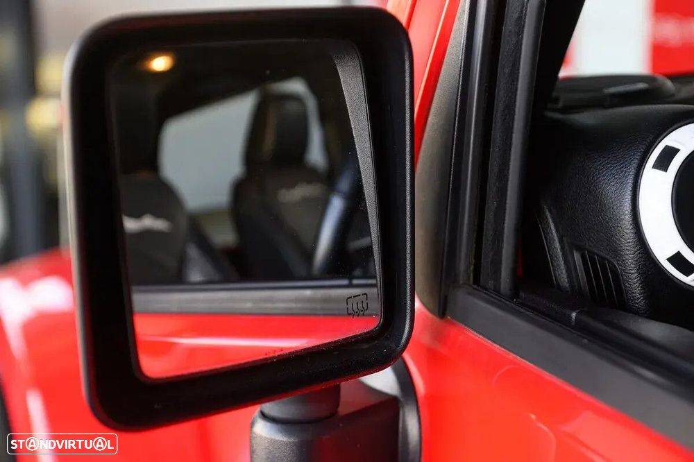 Jeep Wrangler 2.8 CRD Auto Sport - 18