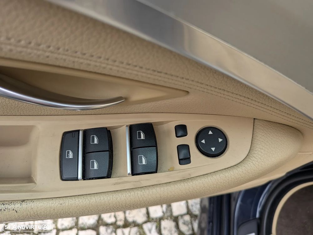 BMW 525 d Line Luxury Auto - 7