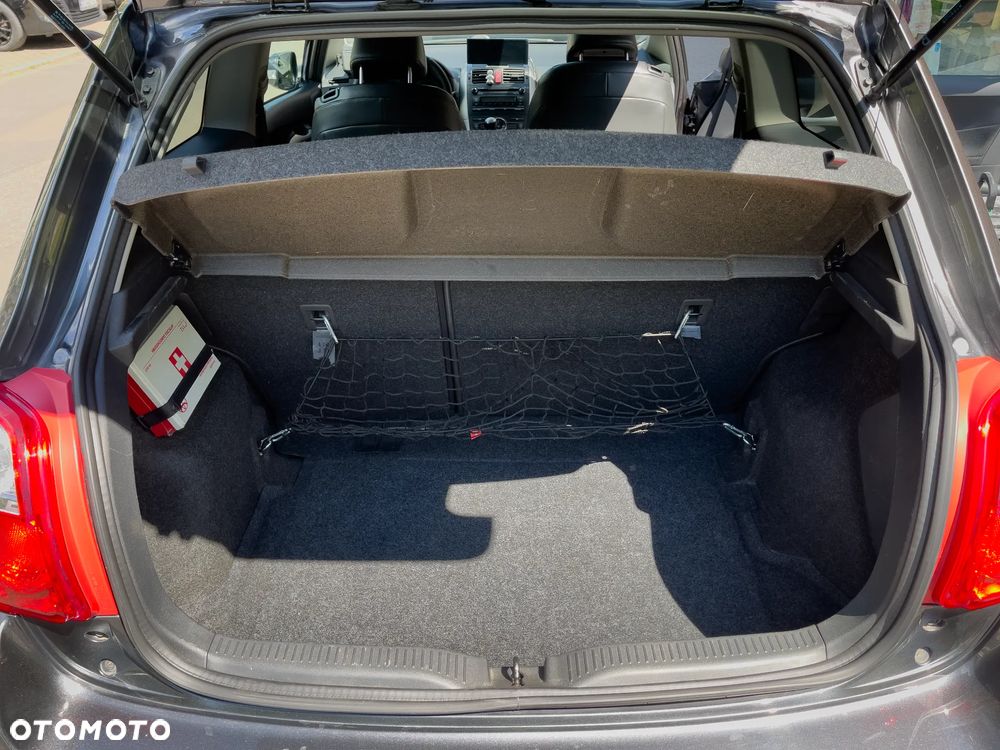 Toyota Auris 1.6 Dynamic - 15
