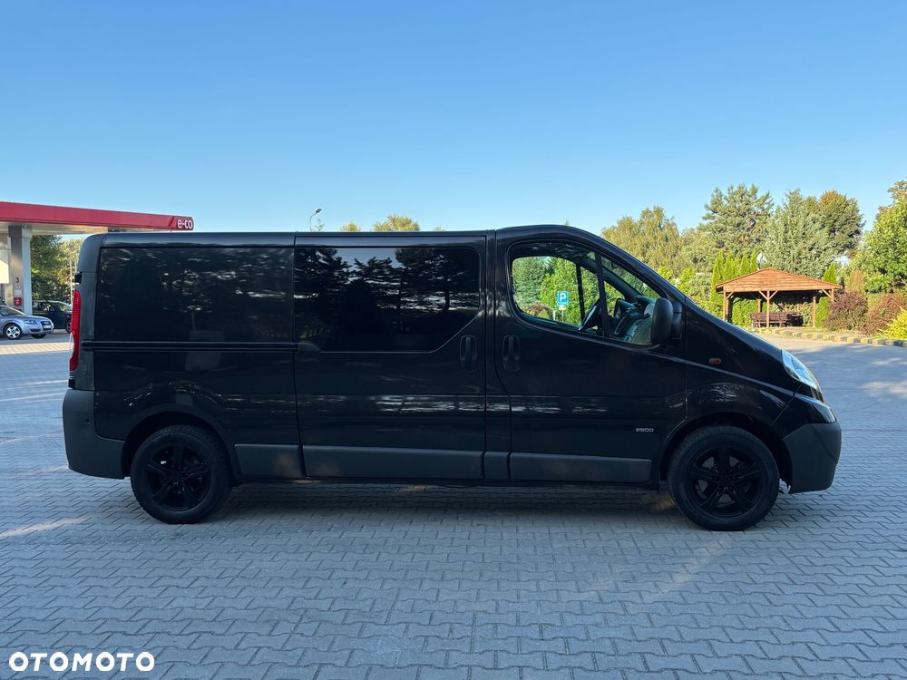 Opel Vivaro - 3