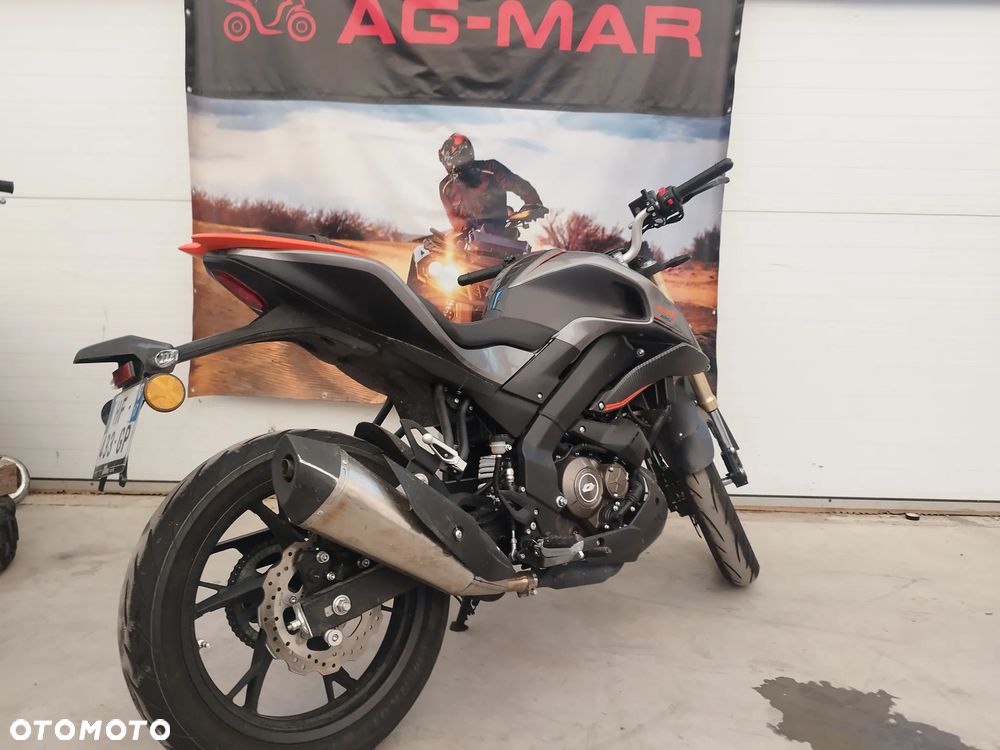 QJMOTOR SRK 125S - 4