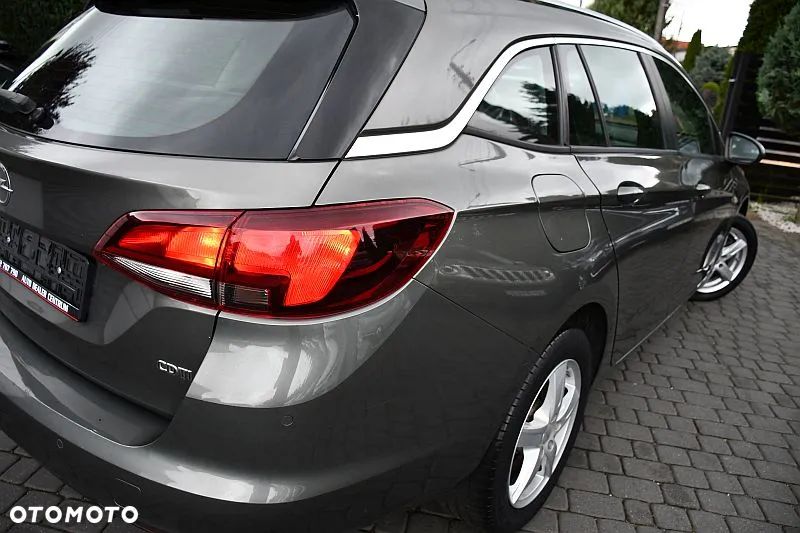 Opel Astra 1.6 D (CDTI) Start/Stop Sports Tourer Innovation - 28