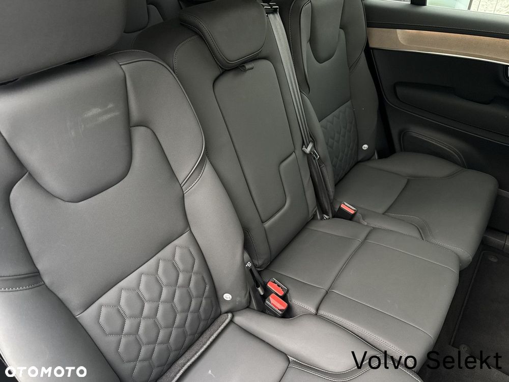 Volvo XC 90 - 12