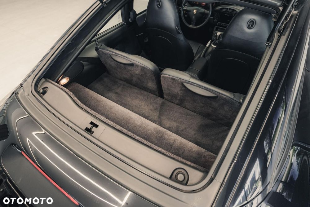 Porsche 911 - 35