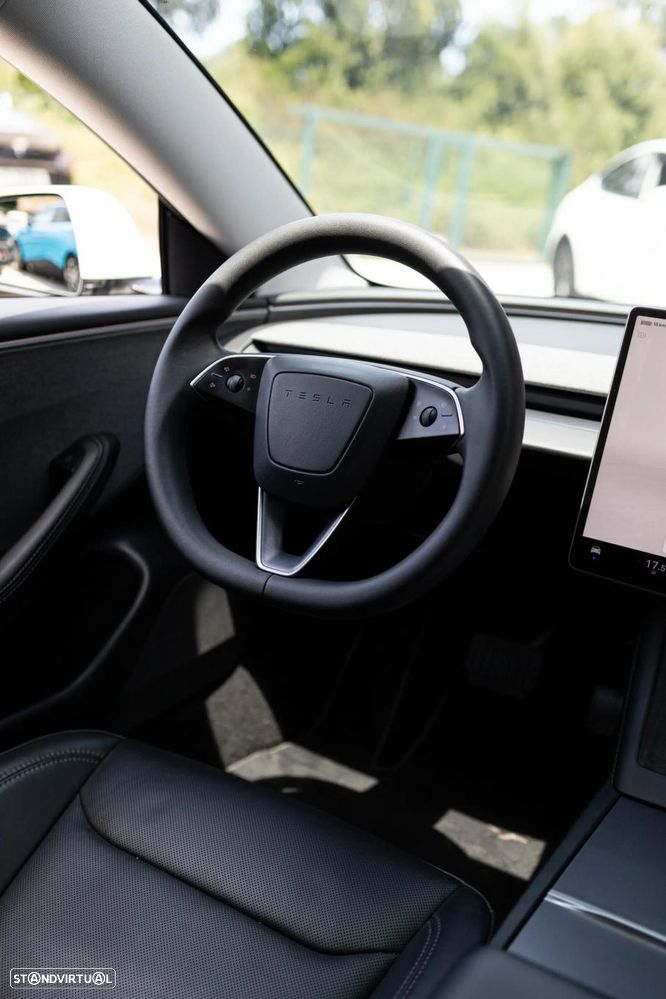 Tesla Model 3 Tração Traseira Premium - 39
