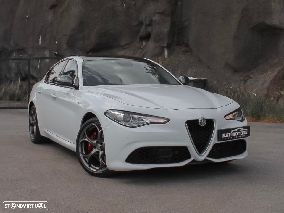 Alfa Romeo Giulia 2.2 D Veloce Q4 AT8 - 8