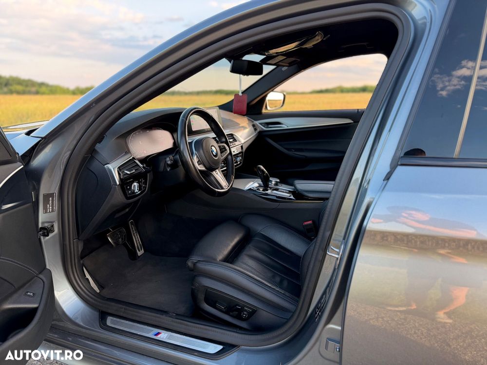 BMW Seria 5 530d xDrive AT - 10