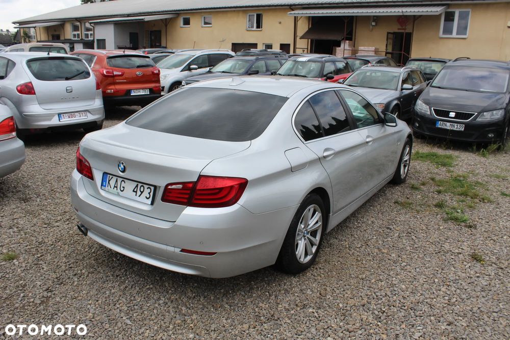 BMW Seria 5 520d - 4
