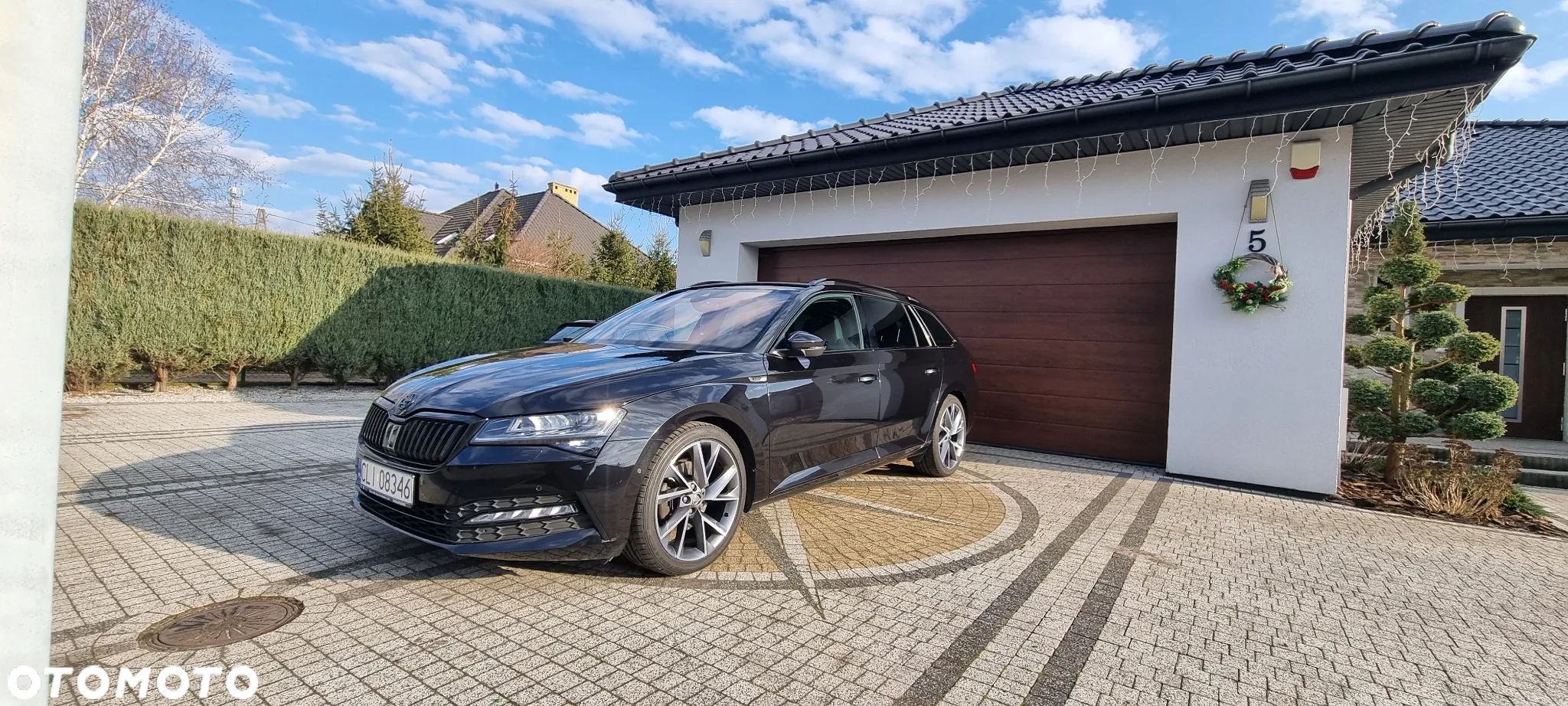 Skoda Superb 2.0 TDI DSG Sportline - 2