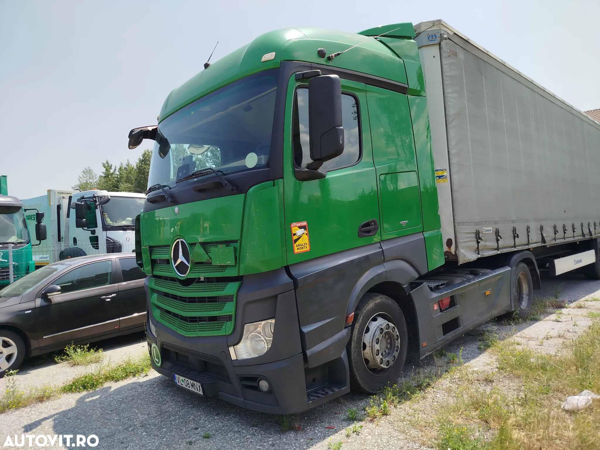 Mercedes-Benz Actros - 2