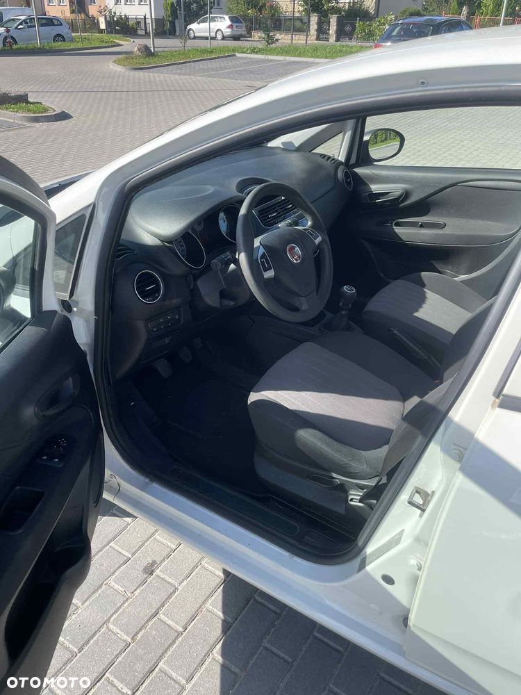 Fiat Punto 1.4 Easy Pakiet Easy Plus S&S - 11