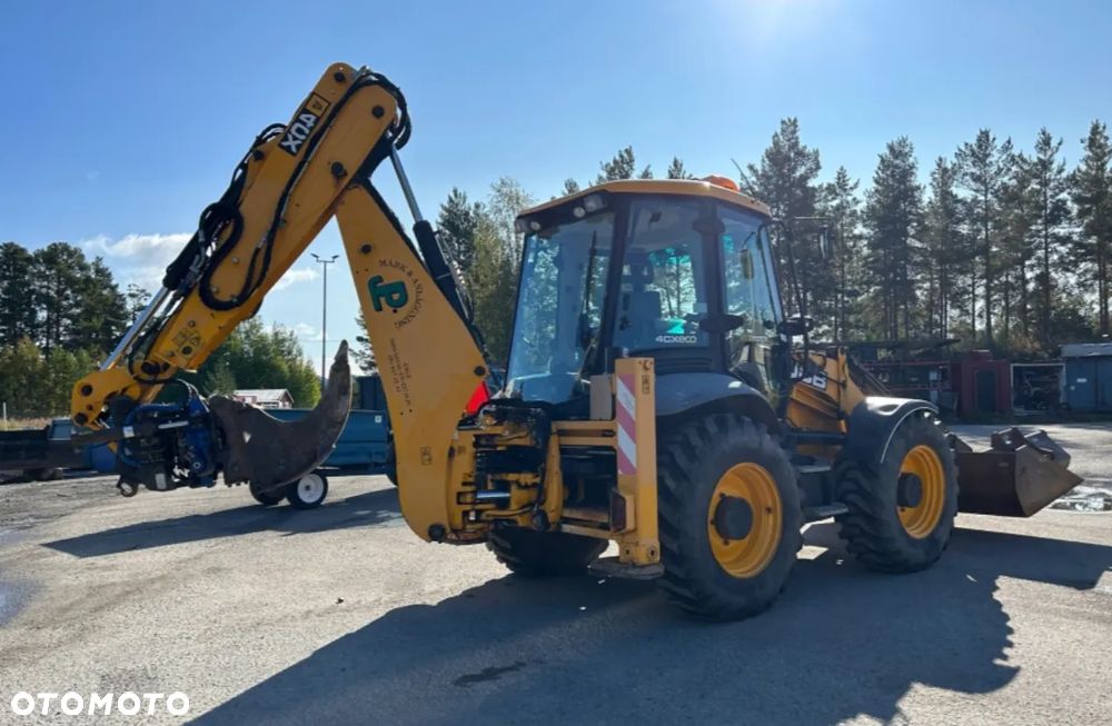JCB 4CX - 5