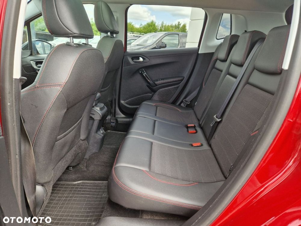 Peugeot 2008 PureTech 130 Stop&Start GT-Line Edition - 8