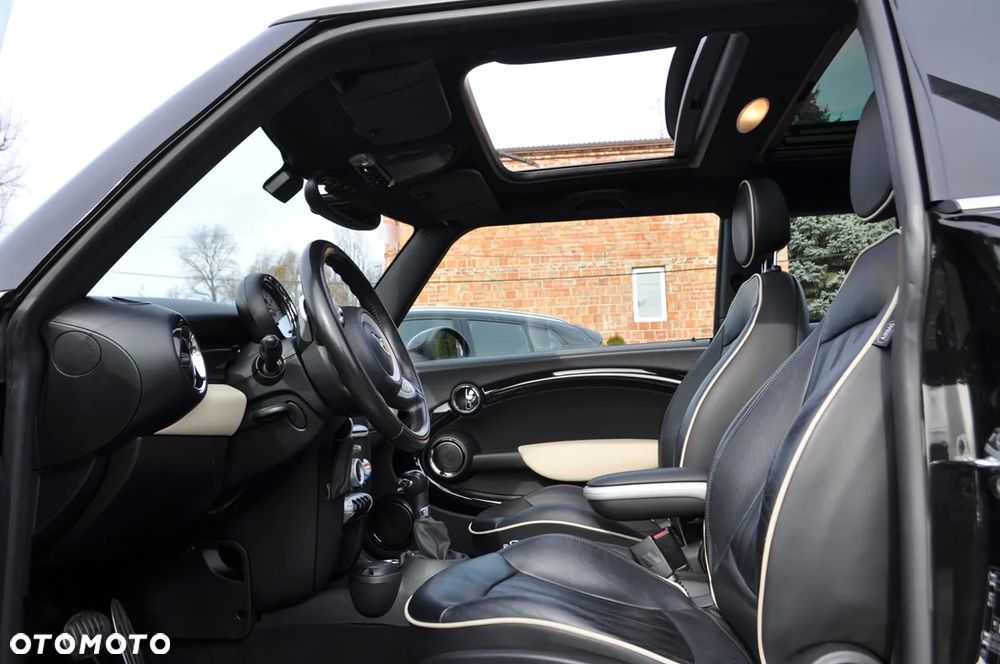 MINI Cooper S - 36