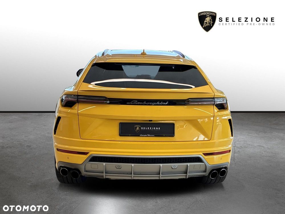 Lamborghini Urus - 5