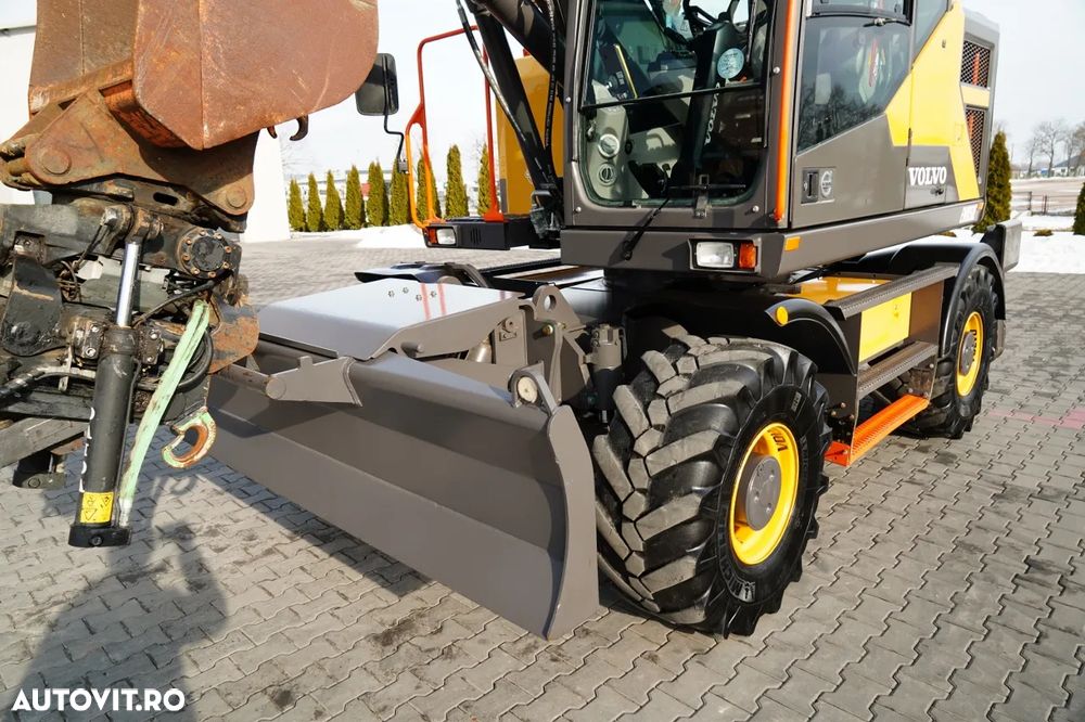 Volvo EWR150E / EXCAVATOR PE ROȚI / ROTOTIL / JOYSTICK / POWERTILT / 2019 / - 15