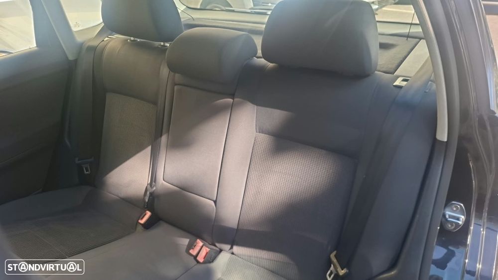 VW Polo 1.4 TDi Confortline - 12