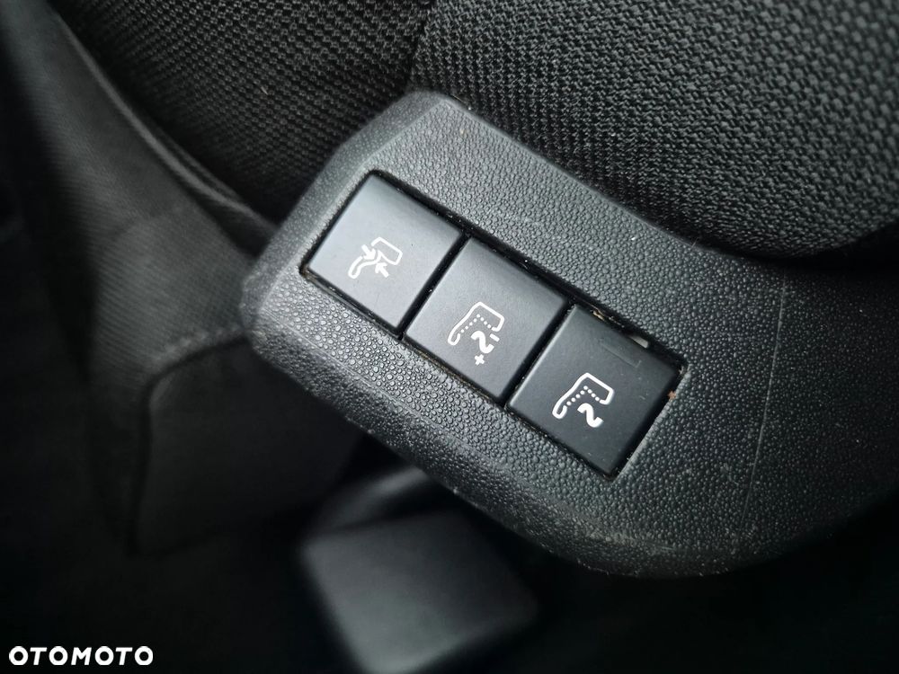 Citroën C4 Grand Picasso 1.6 e-HDi Exclusive - 13