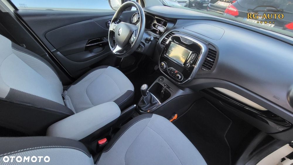 Renault Captur - 26