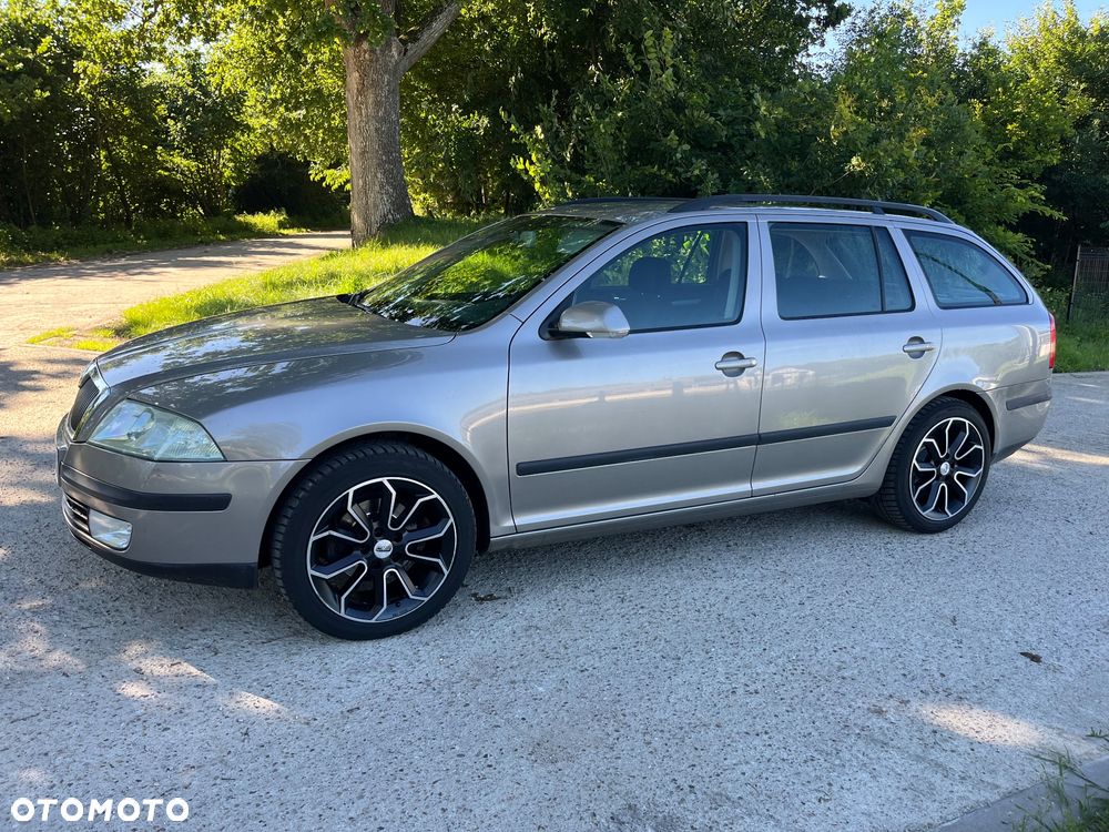 Skoda Octavia 1.9 TDI DPF DSG Ambiente - 13