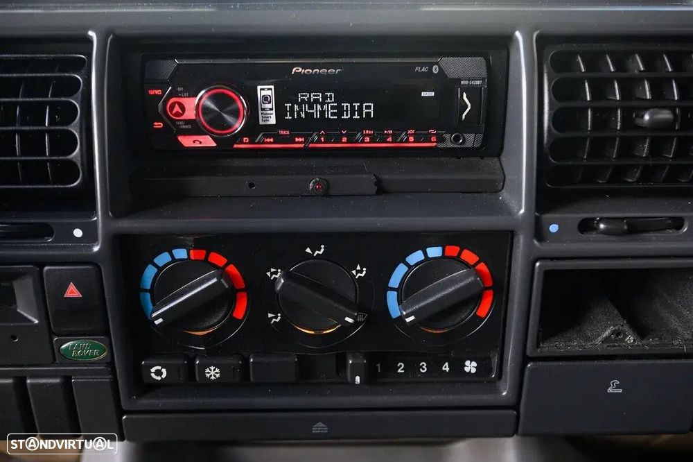 Land Rover Discovery - 31