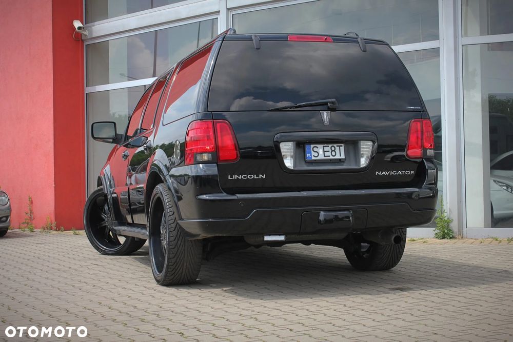 Lincoln Navigator 5.4 4WD Luxury - 5