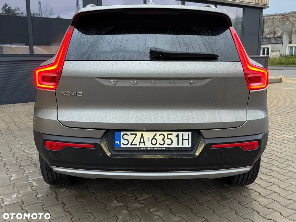 Volvo XC 40 - 33
