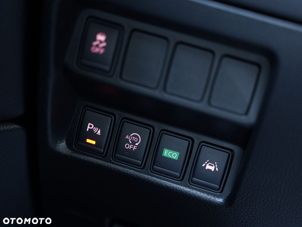 Nissan Qashqai 1.2 DIG-T Tekna Xtronic - 29