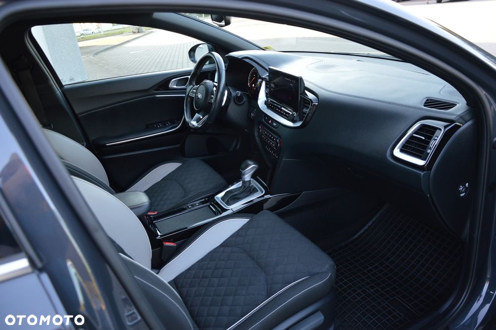 Kia ProCeed 1.5 T-GDI GT Line DCT - 15