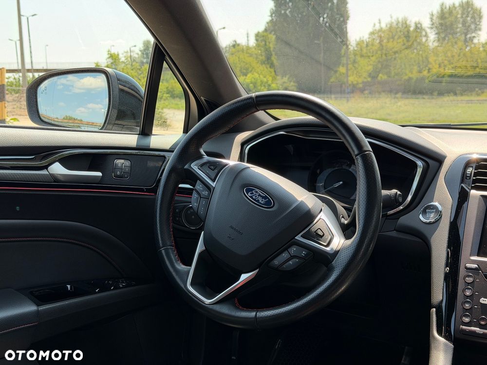 Ford Mondeo - 11