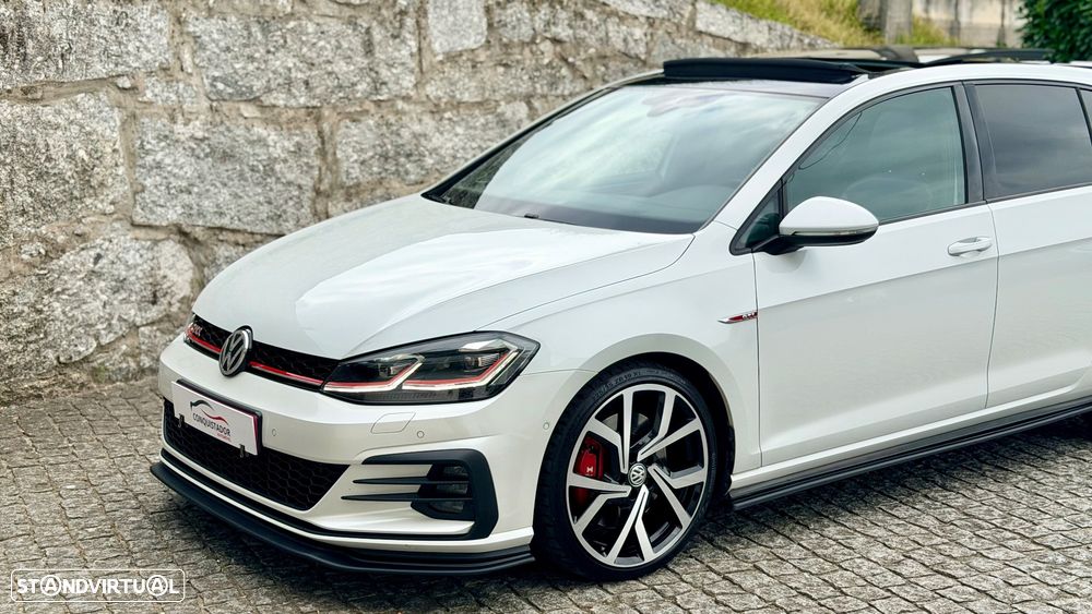 VW Golf 2.0 TSI GTI DSG Performance - 23