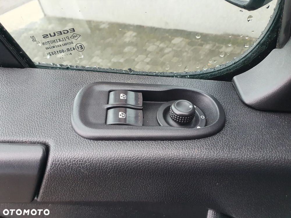 Renault Master - 18