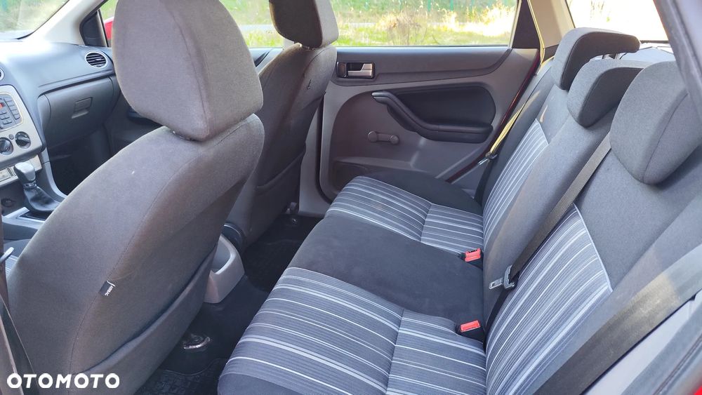 Ford Focus 1.8 TDCi Amber X - 11